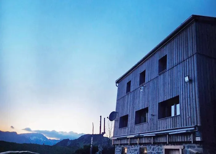 Domzalski Dom Na Veliki Planini Hotel Stahovica